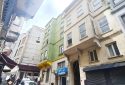 Beyoğlu Nevizade’nin Bir Arka Sokağında 250m² 5 Katlı 2 Dükkanlı Köşe Bina